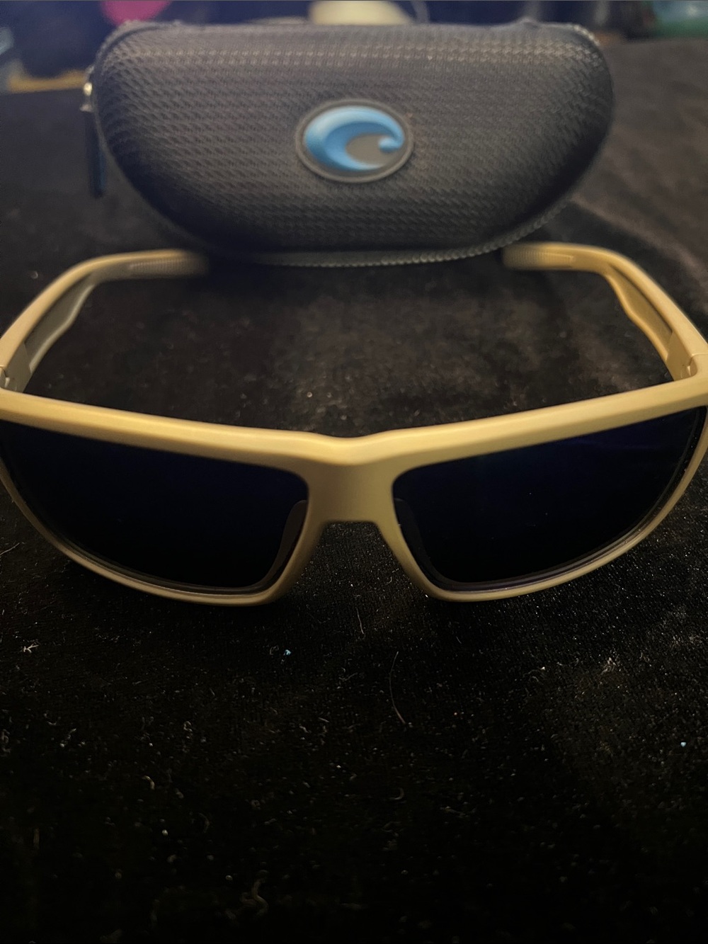 Costa Rinconcito Men’s Sunglasses - Tan Frame with Blue Mirrored Lenses - Picture 8 of 11